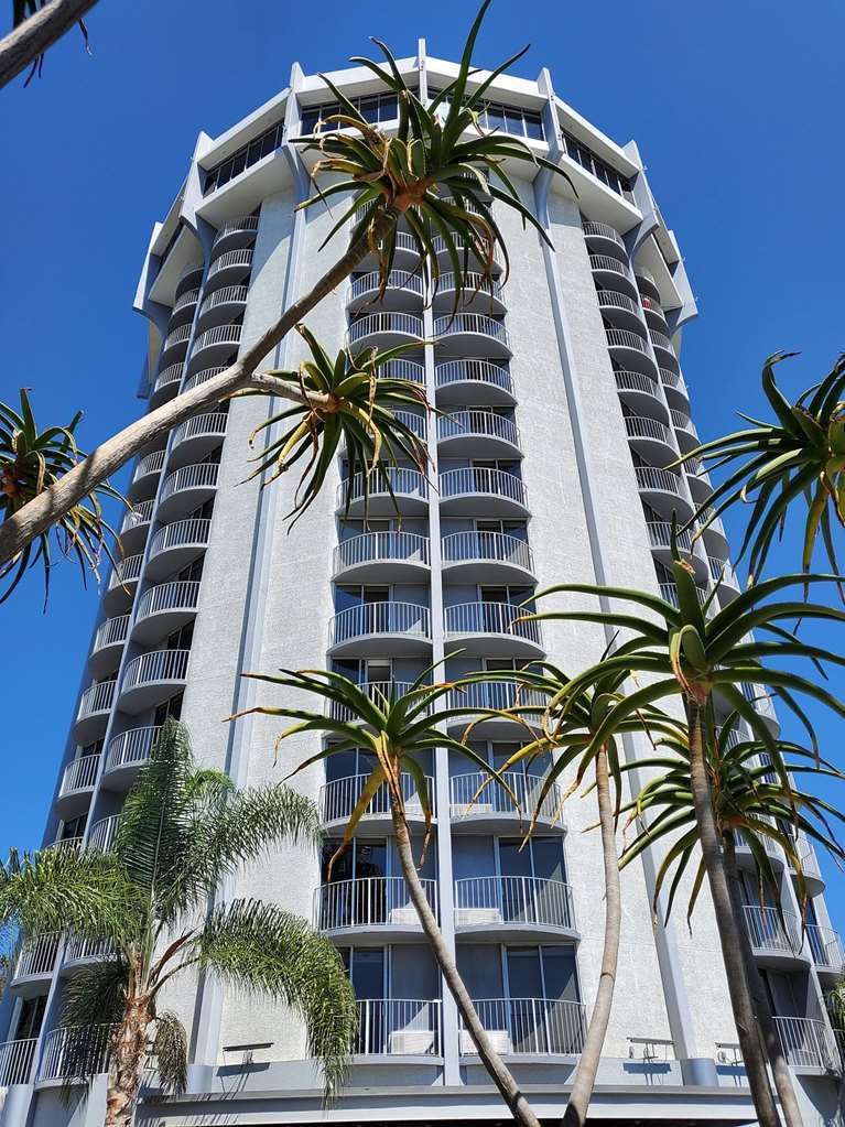 Hotel Angeleno in Los Angeles, United States