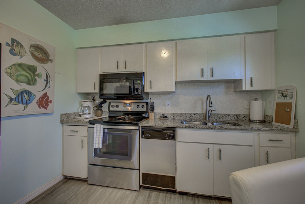 Beach Retreat Unit B By Anna Maria - photo 21