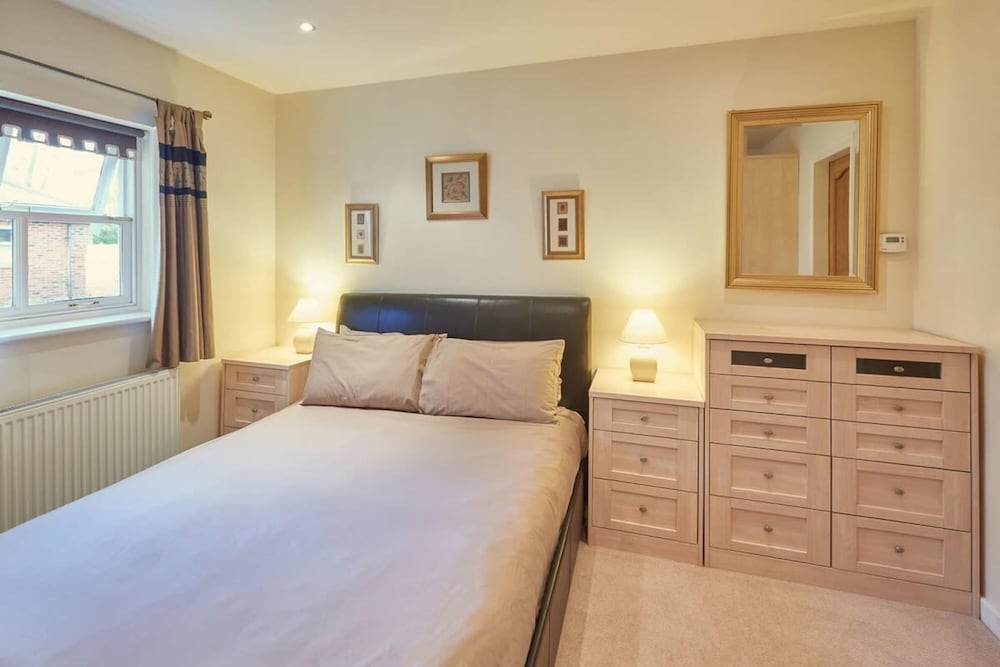 Host Stay The Lodge