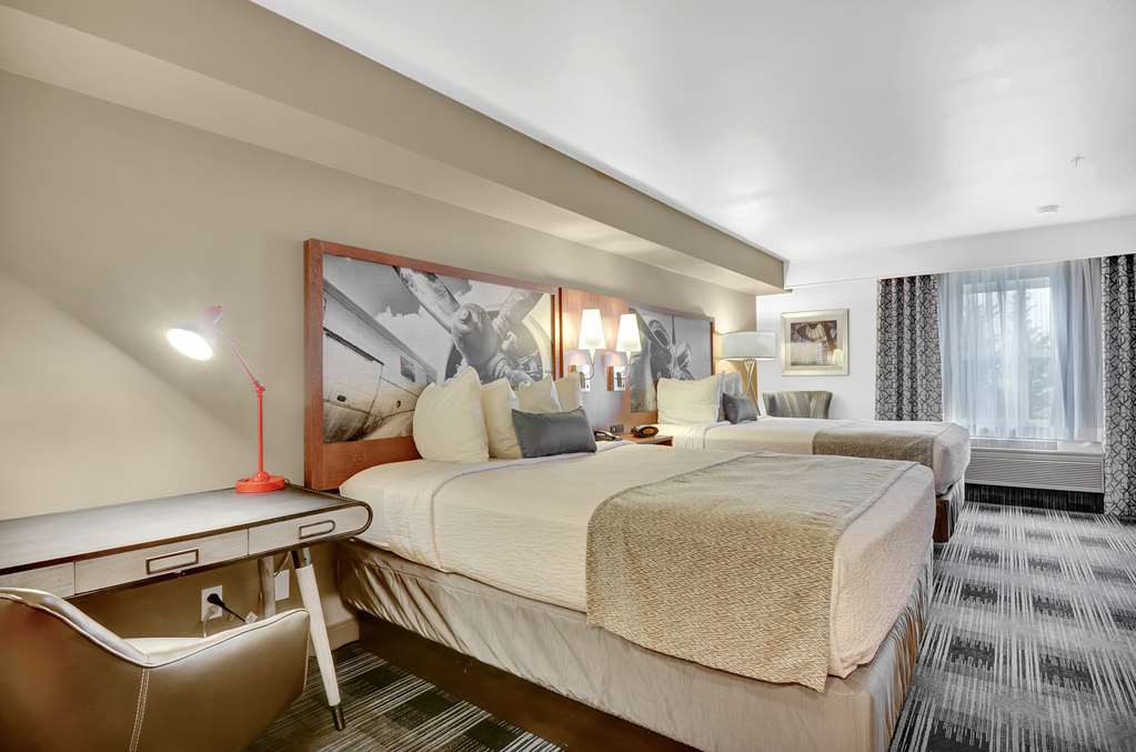 Executive Residency by Best Western Navigator Inn & Suites - photo 11