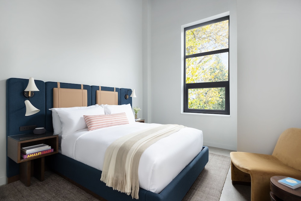 The Neighborhood Hotel Little Italy - photo 8
