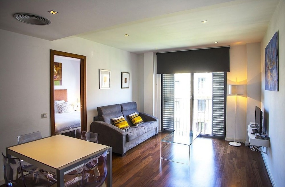 Aspasios Diagonal Art — 4-Star Luxury Hotel in Barcelona, Spain