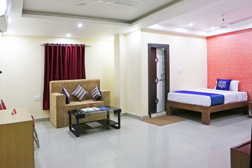 OYO 4101 Hotel D P International — hotel in Patna