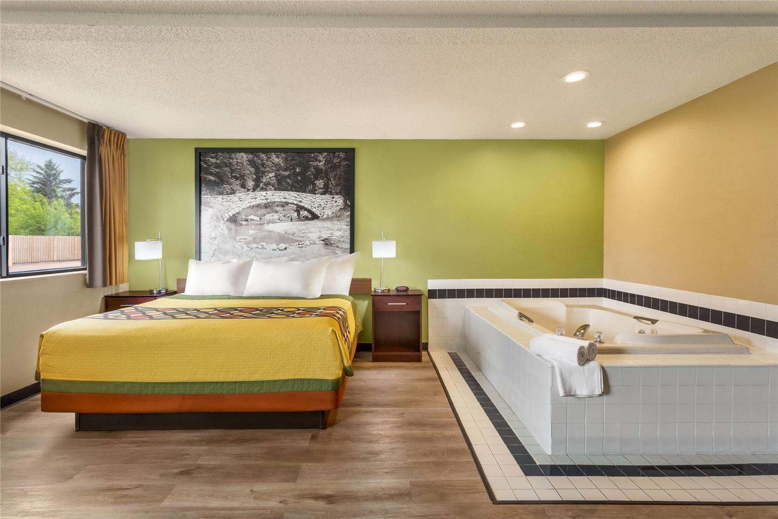 Super 8 by Wyndham Ankeny Des Moines Area - photo 22