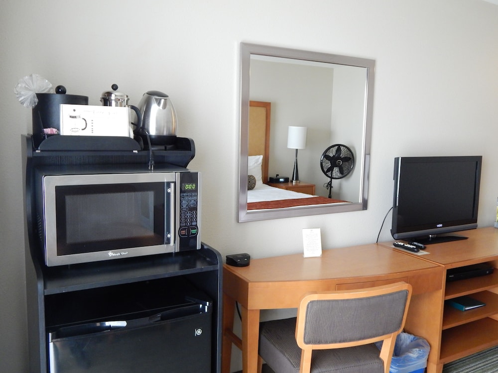 The Coho Oceanfront Lodge - photo 22