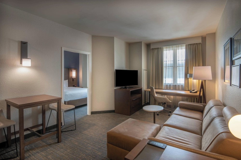 Residence Inn by Marriott Washington DC National Mall - photo 11