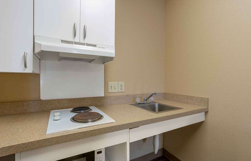 Extended Stay America Suites Houston The Woodlands - photo 19
