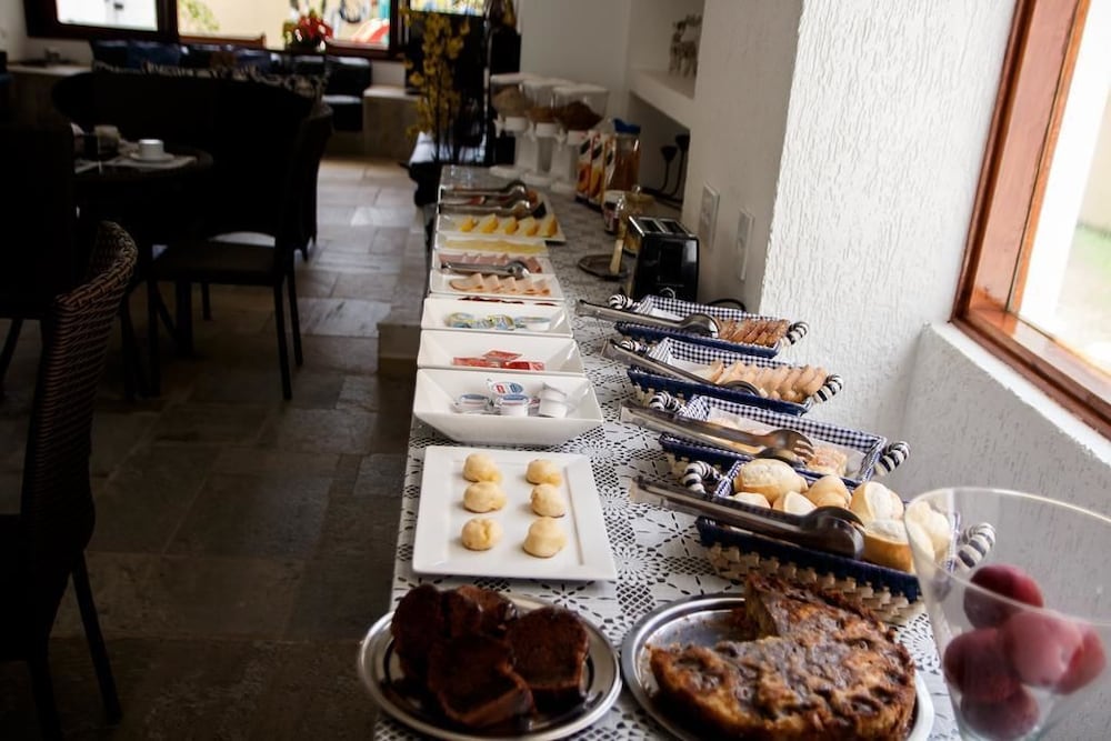 Pousada Pé na Areia Guarujá in Guaruja, Brasil