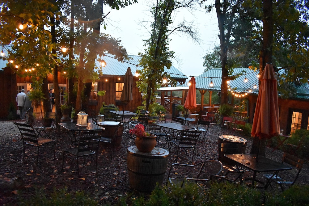 Bear Creek Lodge Cabin Resort - photo 119