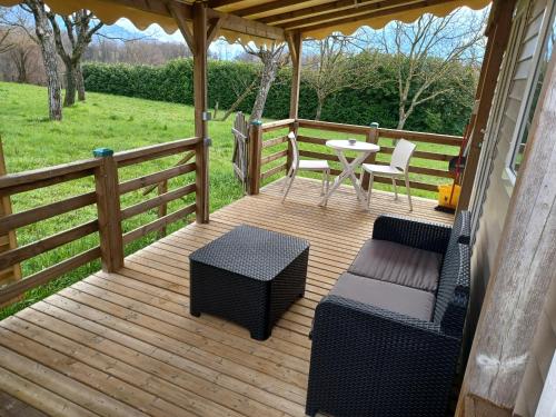 Logement Entier Wifi Stationnement Gratuit — hotel in Voiron
