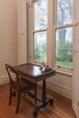 Carramar Estate: 2 homes stunning mountain views — Wentworth Falls — photo 5