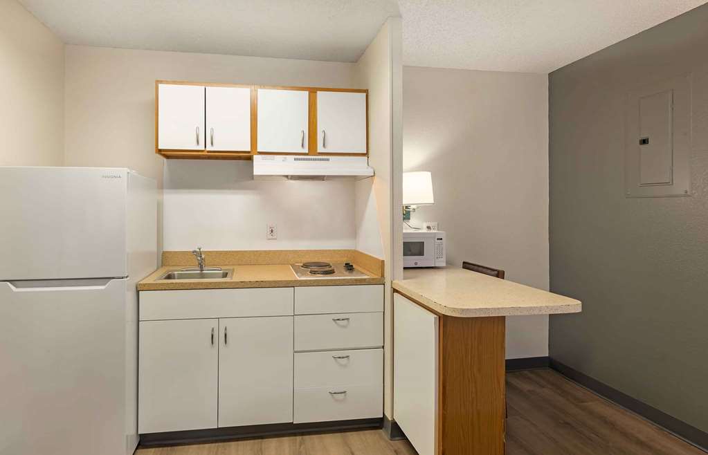 Extended Stay America Select Suites Denver Cherry Creek - photo 33