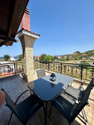 Kings Apartments — 4-Star Luxury Hotel in Ierissos, Greece