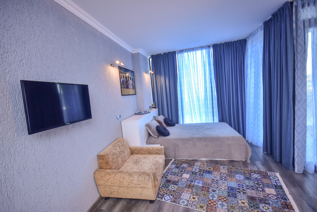 Cozy apartment in Chakvi close to Oasis and Botanical Garden