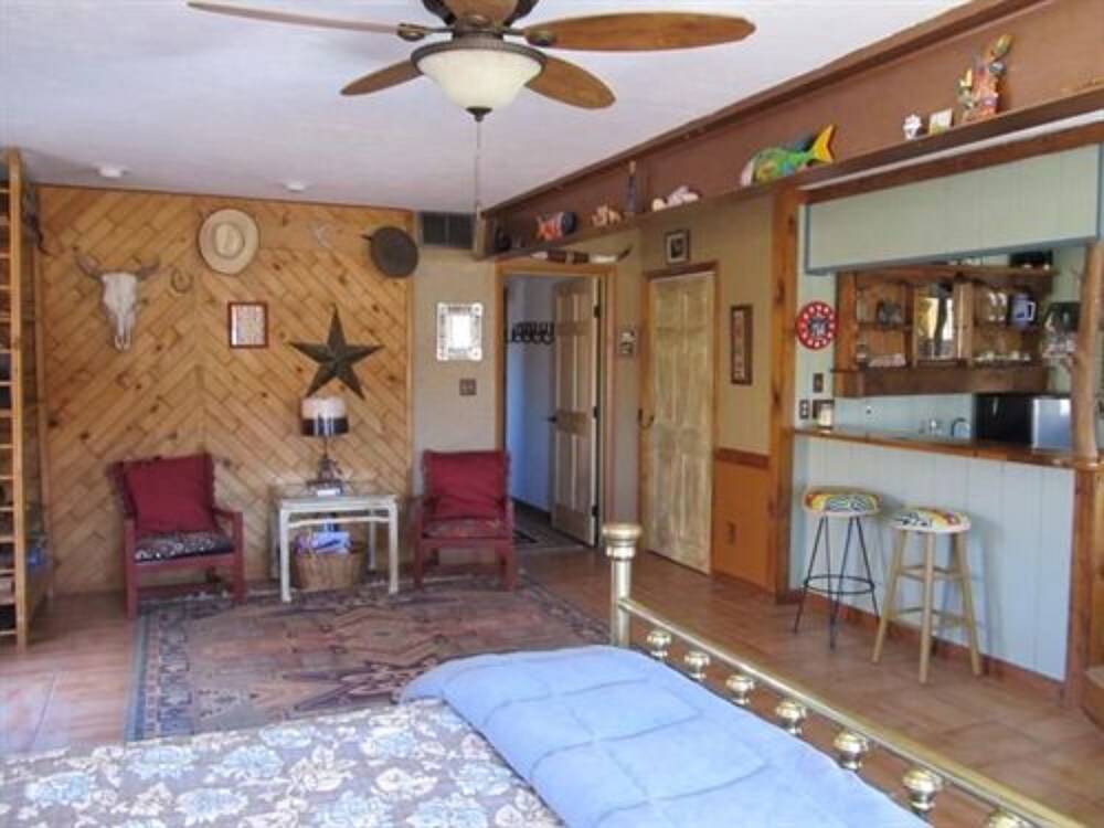 Lazy Dog Ranch - photo 3