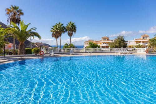Vista Eden Los Cristianos Ocean View Grill Pool — Arona