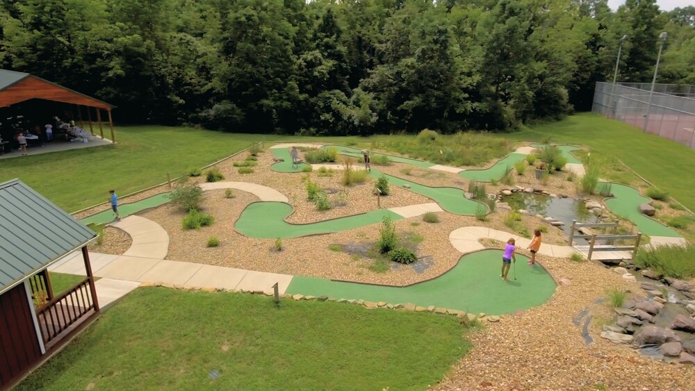 Burr Oak Lodge & Conference Center - photo 11