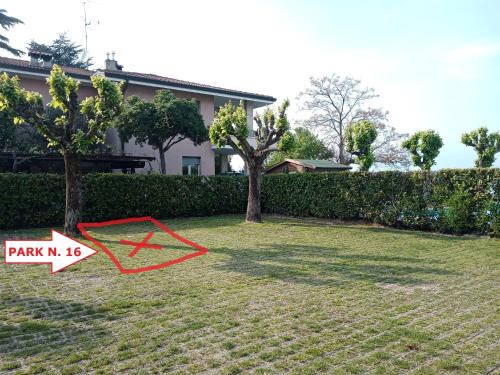 Casa Lugana 15 Monolocale con piscina fronte lago — 4-Star Luxury Hotel in Sirmione, Italy