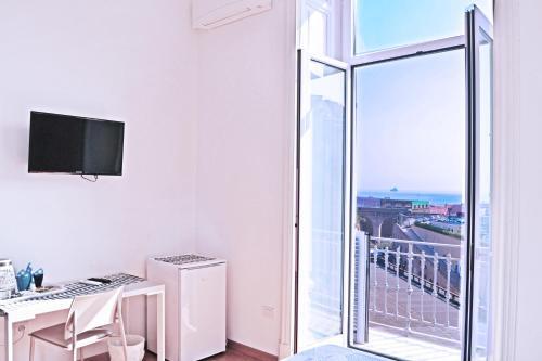 I Giardini Del Re — 4-Star Luxury Hotel in Naples, Italy