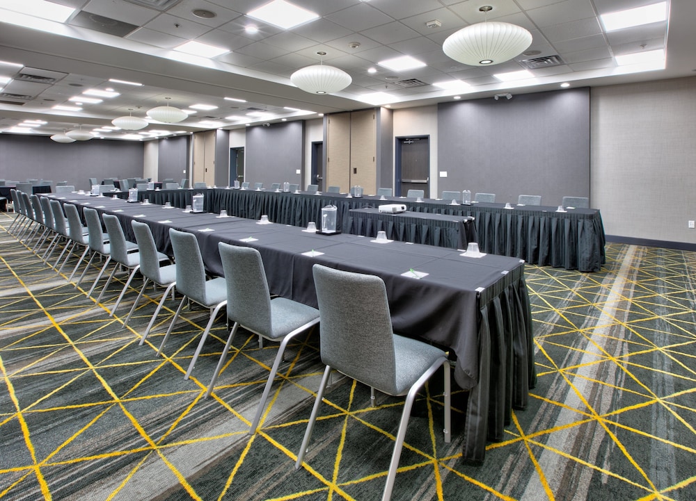 Holiday Inn Dfw South By Ihg - photo 42