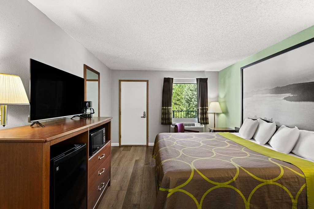 Super 8 by Wyndham Branson Shepherd of the Hills Exwy - photo 16