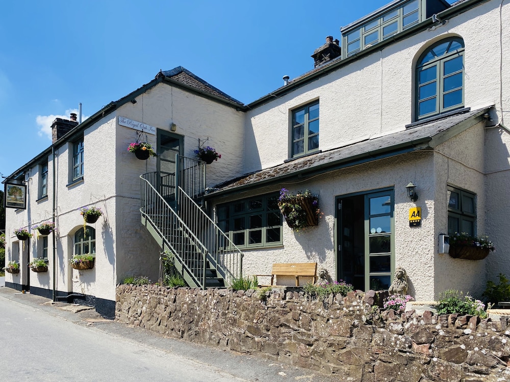 The Royal Oak Inn — hotel in Minehead