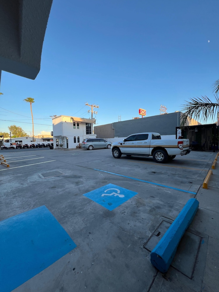 Wheelchair accessible van parking