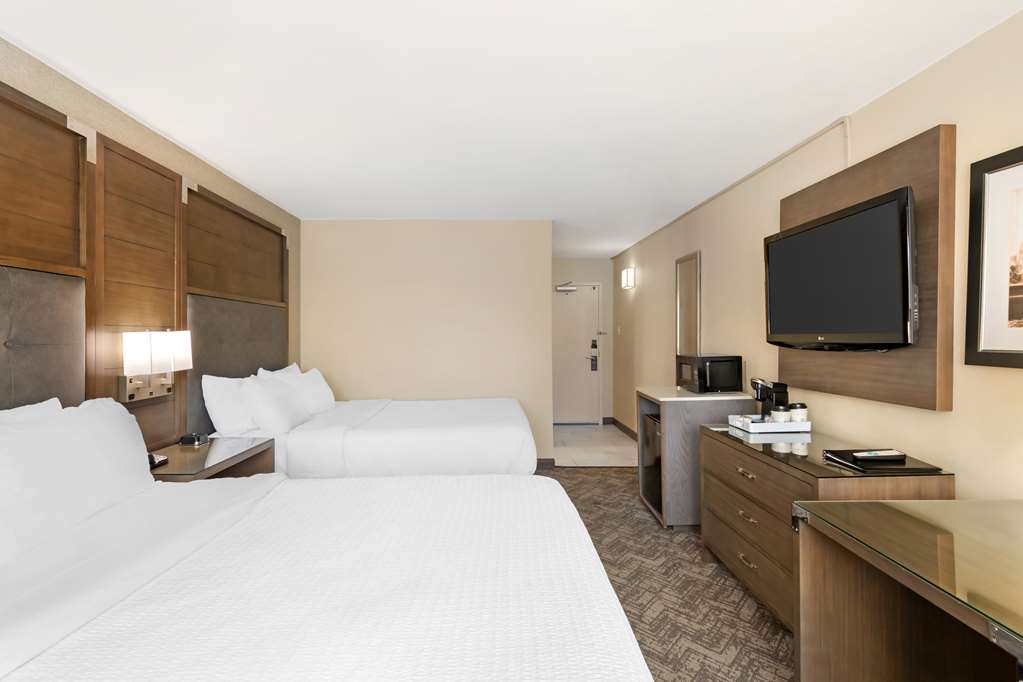 Best Western Plus Kansas City Sports Complex Hotel - photo 23