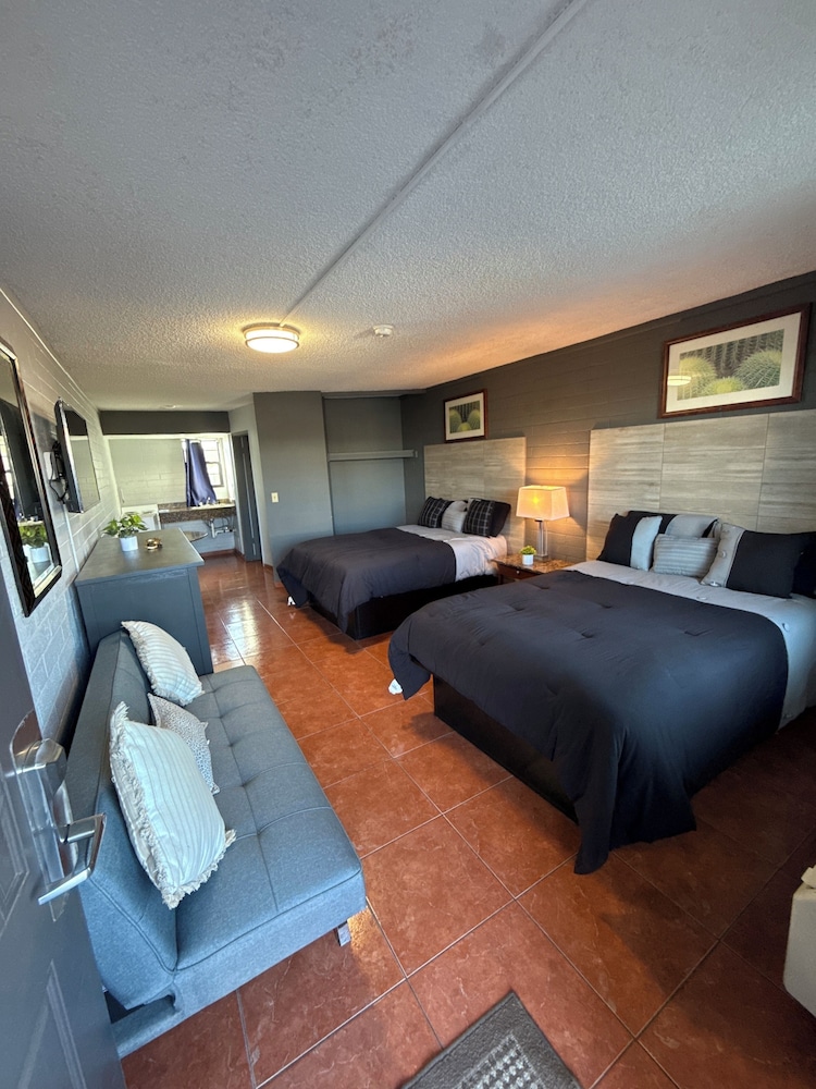 Rawls Motel Near Phoenix Airport - photo 24