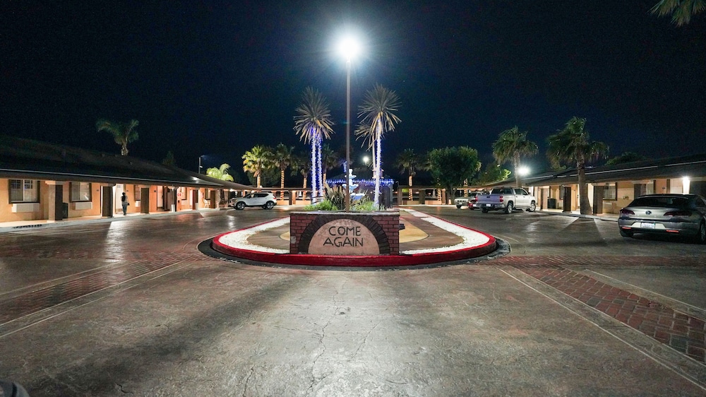 Americas Best Value Inn Antioch - photo 26