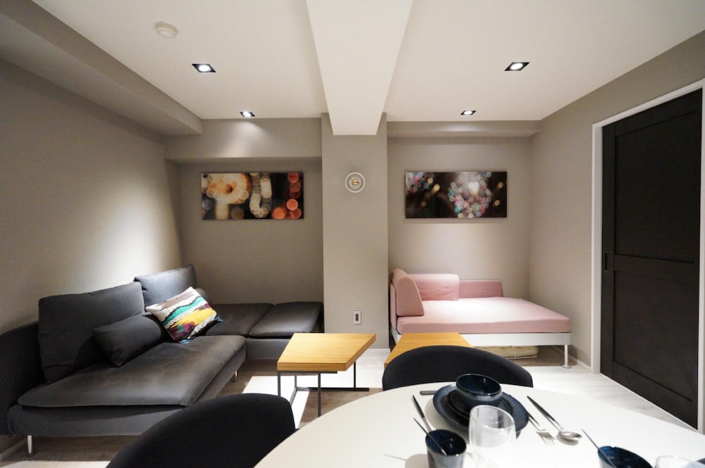 Real Life Kudanshita — 4-Star Luxury Hotel in Tokyo, Japan