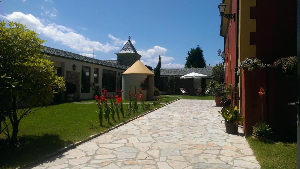 Casa do Merlo — 4-Star Luxury Hotel in Barreiros, Spain