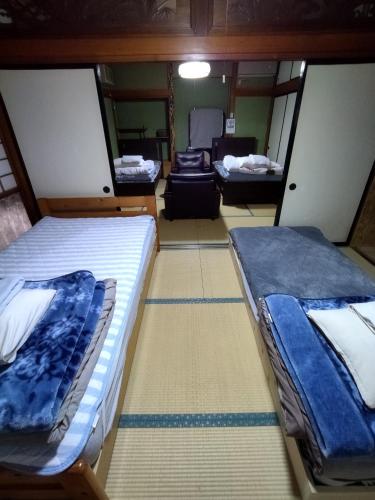 Private Room in Japanese Vintage House 民家の一室 2 Beds Smoke Free Free Parking Good to Travel for Tashiro Cats Island no1 — 5-Star Luxury Hotel in Ishinomaki, Japan