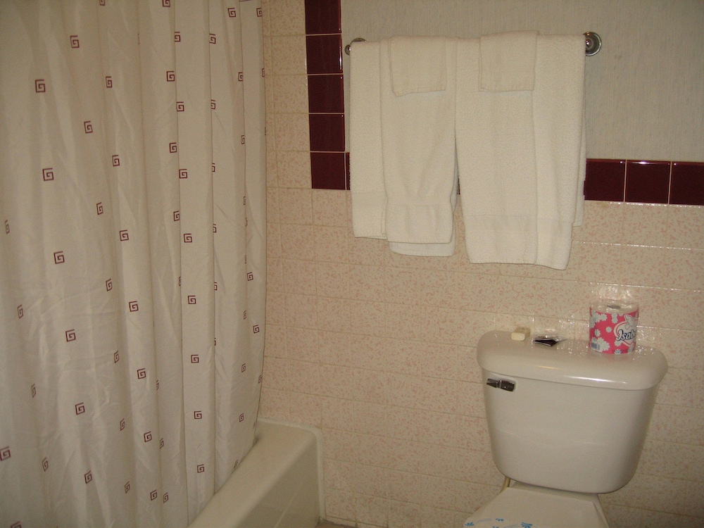 Royal Inn Motel Long Beach - photo 23