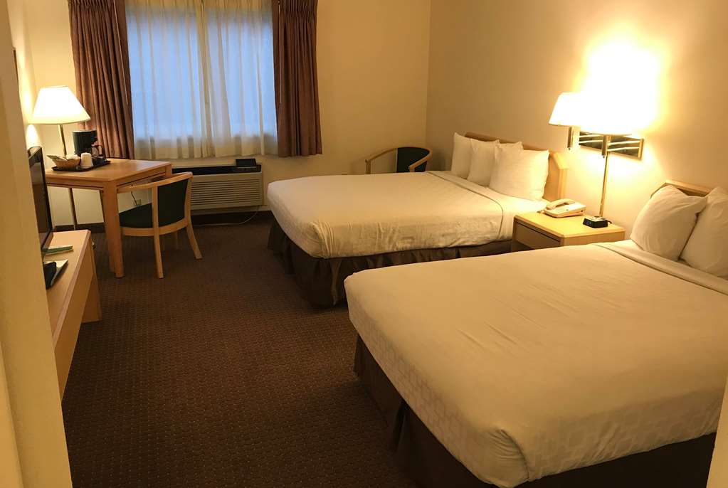 Inn at Lander Travelodge by Wyndham - photo 16
