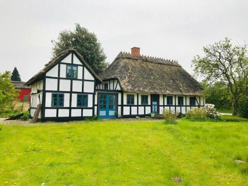 Bauernhaus mit großem Garten - last minute hotel in Unknown City