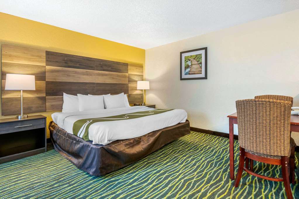 Quality Inn & Suites Leesburg Chain of Lakes - photo 25