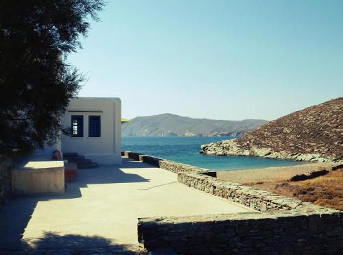 Almyra Blue Villa — Loutra — photo 4