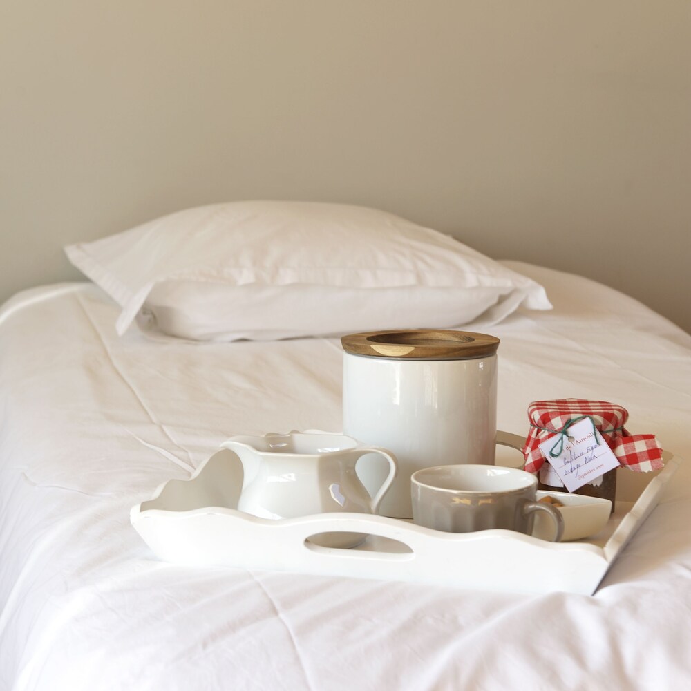 Appartement d'Hôtes Temps de Pause — 4-Star Luxury Hotel in Lautrec, France