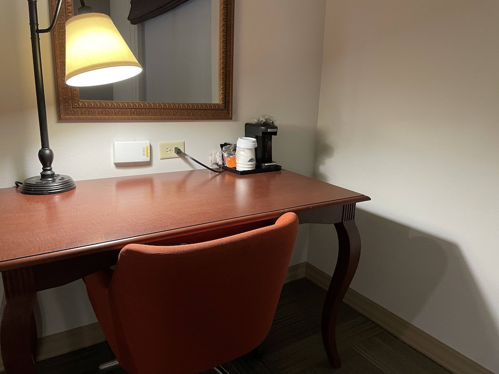 Hampton Inn & Suites Rifle - photo 26