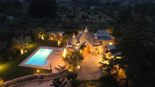 Trulli Storie di Puglia Private Pool in Polignano A Mare, Italy