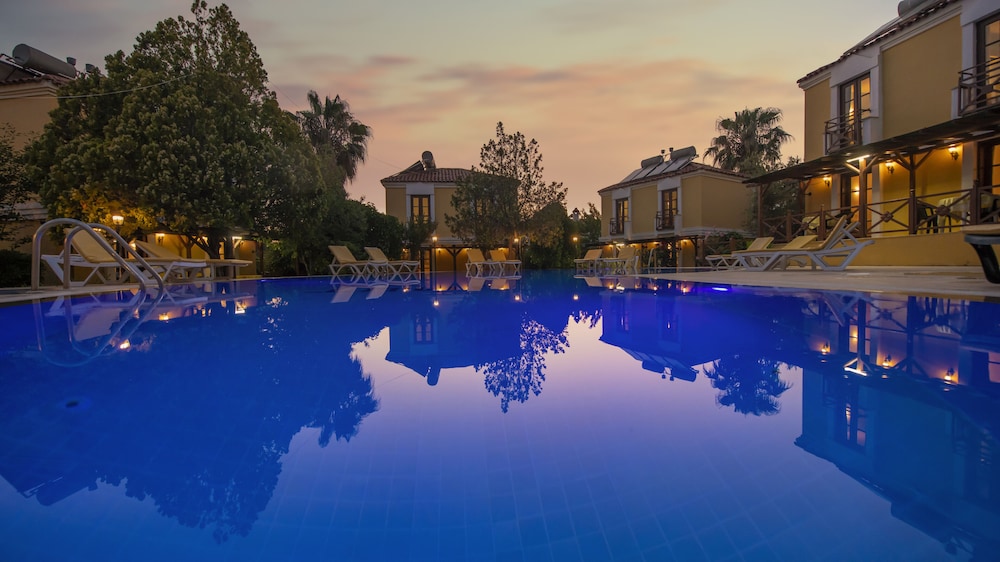 Villa Alisa — 4-Star Luxury Hotel in Fethiye, Turkey