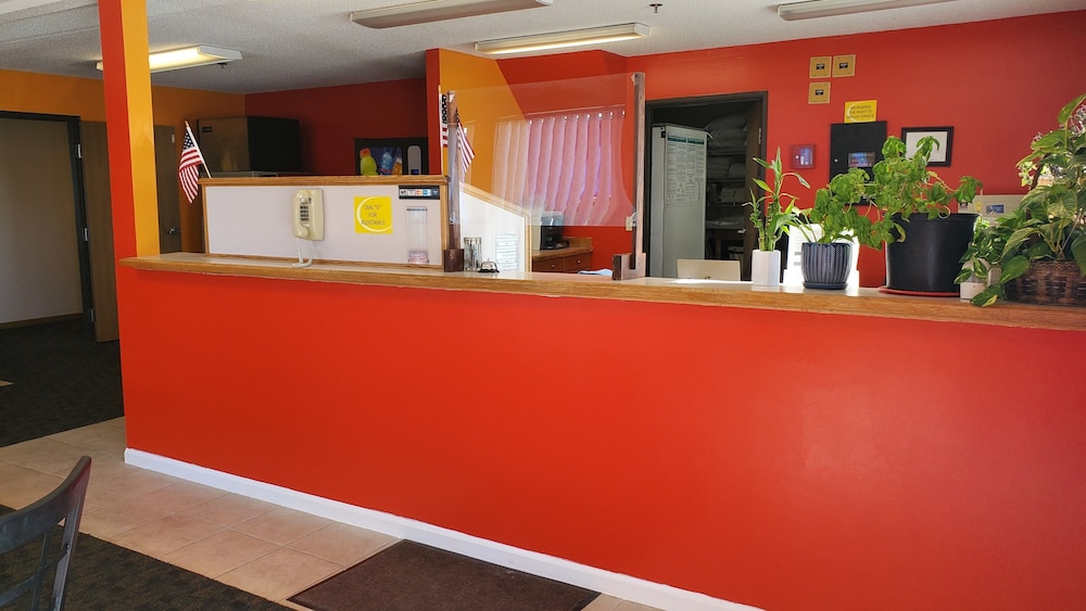 St Paul Inn - photo 2