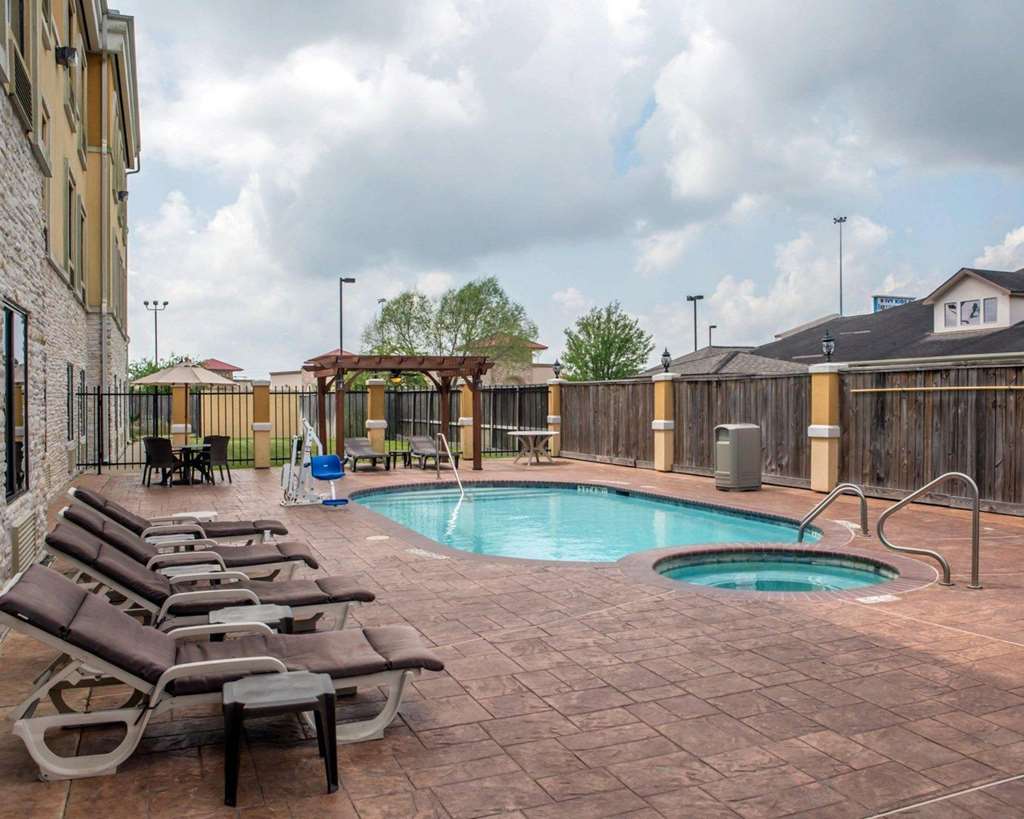 Sleep Inn And Suites Pearland Houston South - photo 13