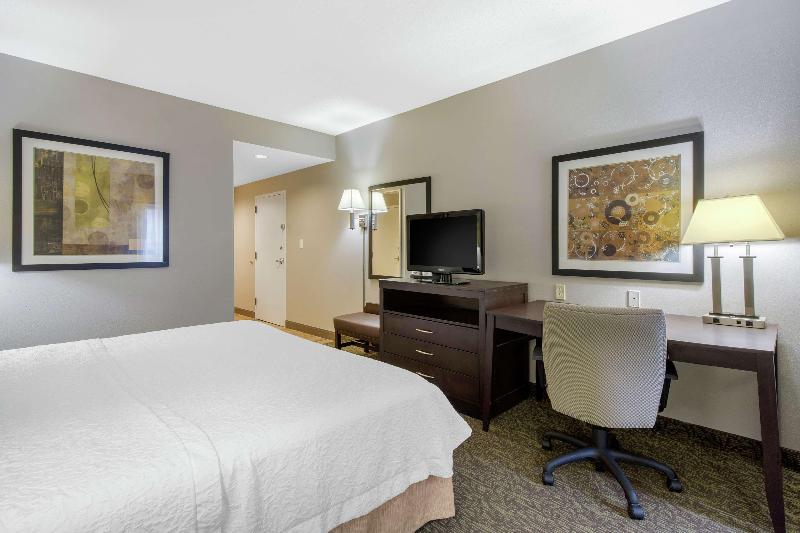 Hampton Inn Mebane - photo 66