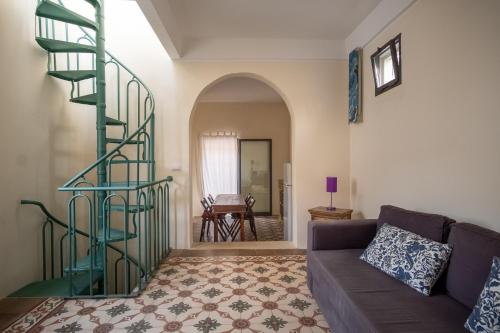 Littlebouganvillehouse — Galatone