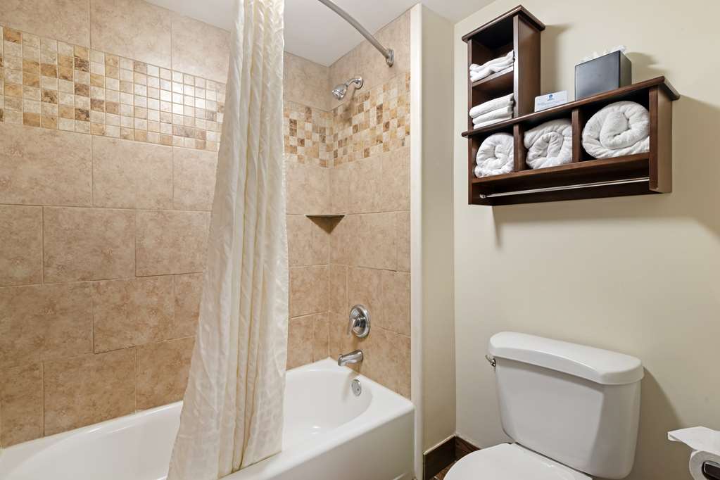 Best Western Colonial Inn - photo 26