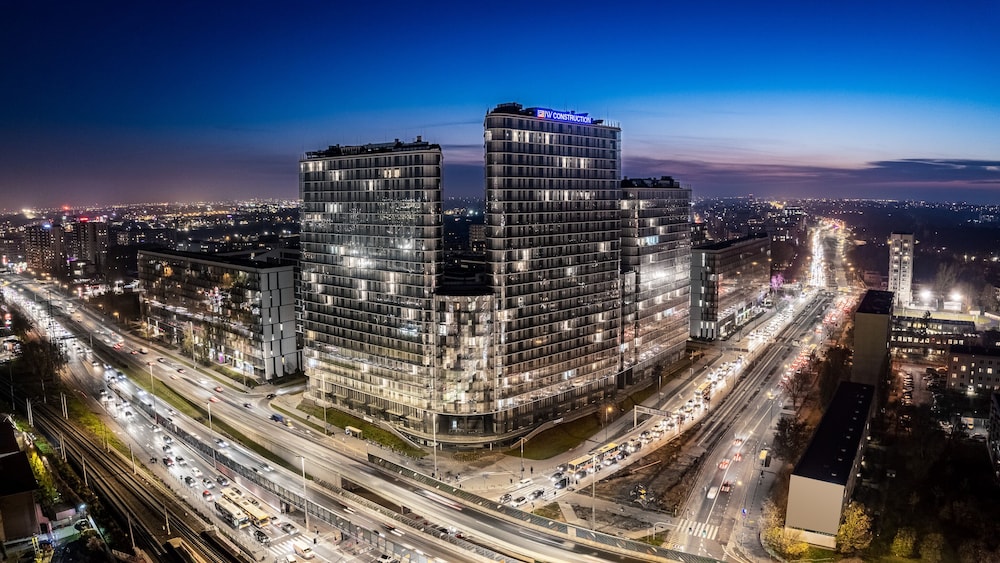 Warsaw Apartments Bliska Wola — 4-Star Luxury Hotel in Warsaw, Poland
