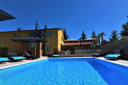 Letorina rooms and apartments with pool — 4-Star Luxury Hotel in Matulji, Croatia