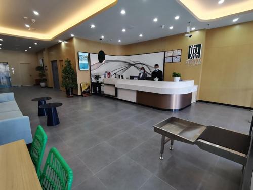 U Plus Hotel - carbon neutral hotel in Kuqa
